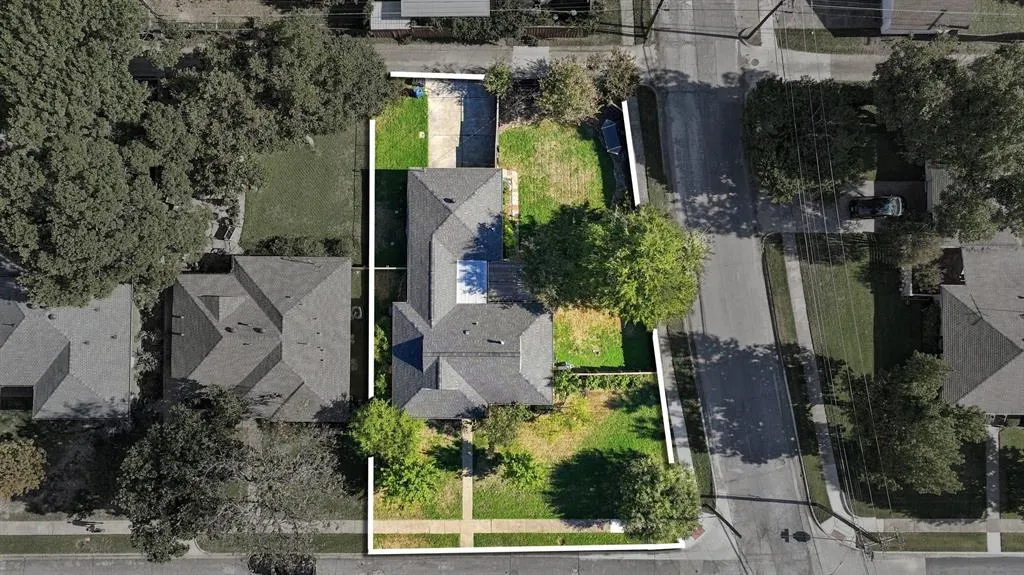 346 Classen Drive