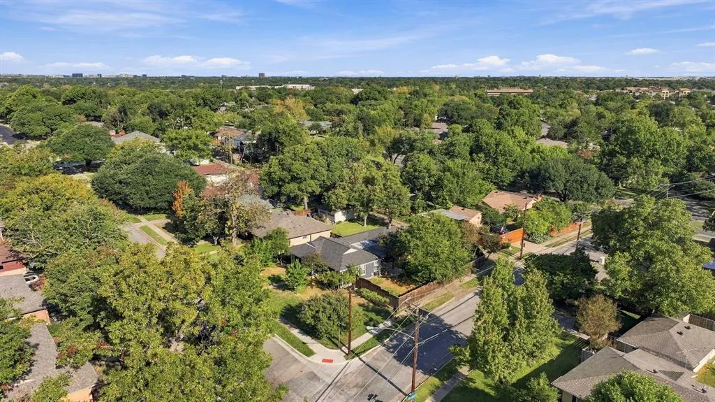 346 Classen Drive