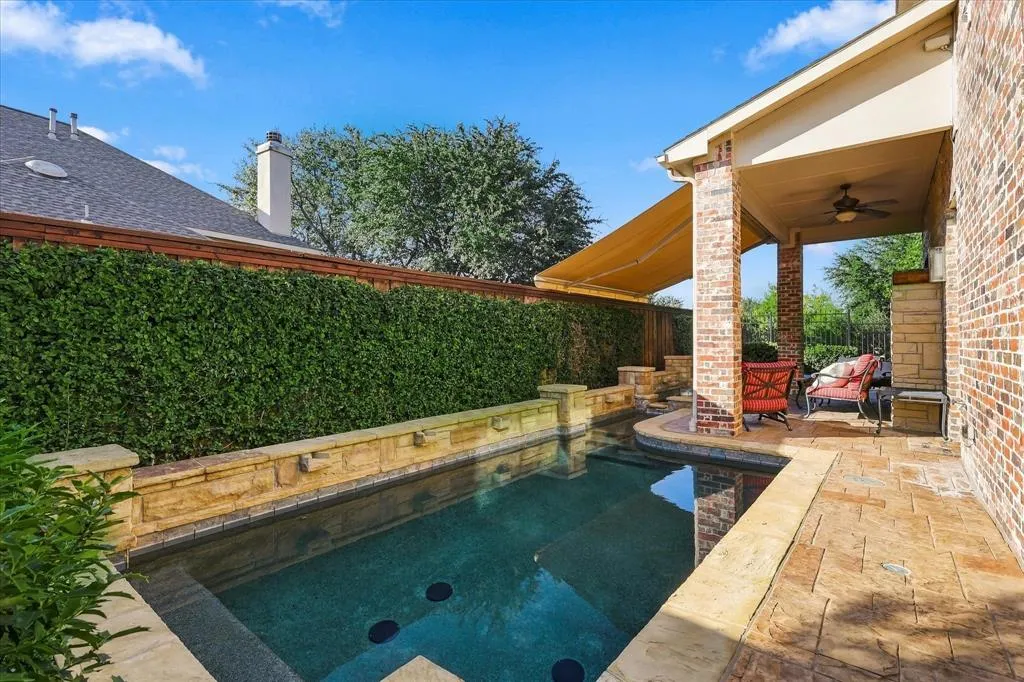 2717 Enid Drive