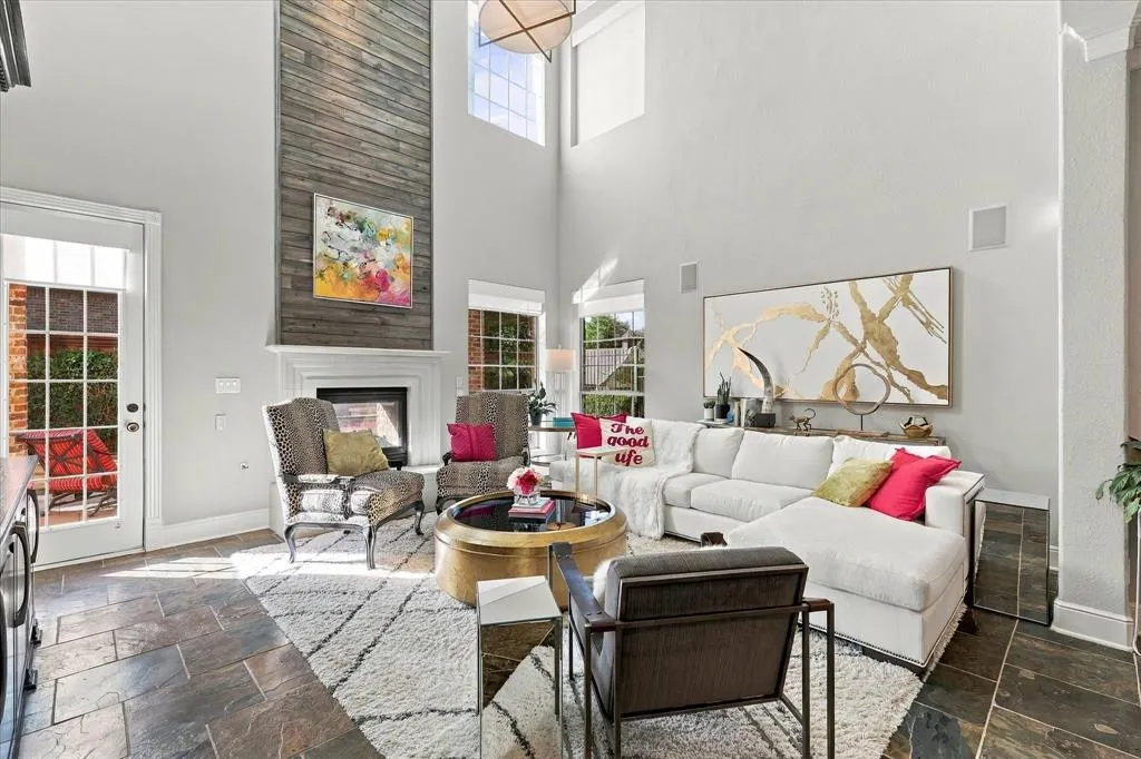 2717 Enid Drive