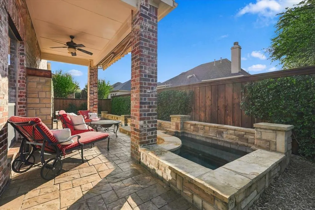 2717 Enid Drive