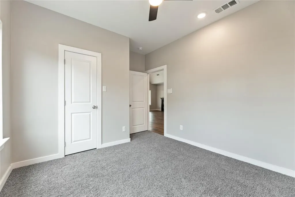 1242 Seminole Drive
