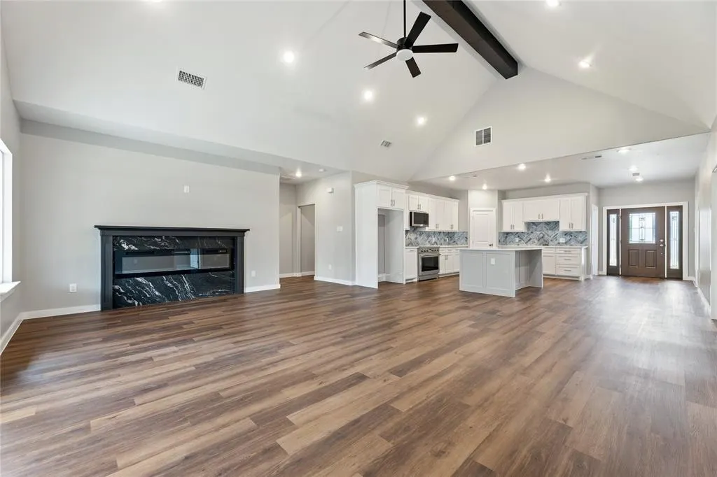 1242 Seminole Drive