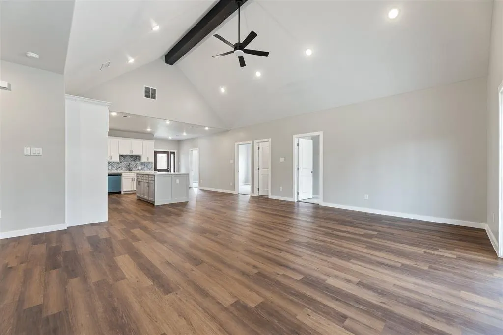 1242 Seminole Drive