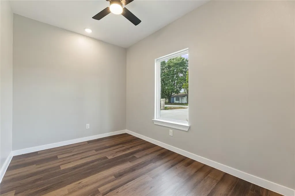 1242 Seminole Drive