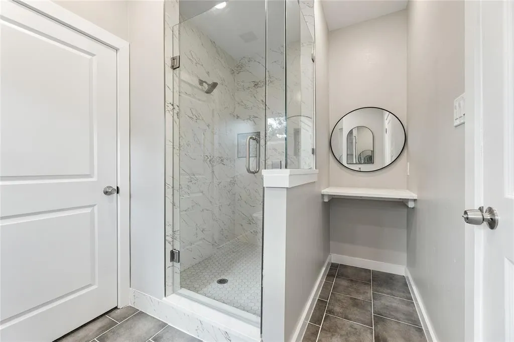 1242 Seminole Drive