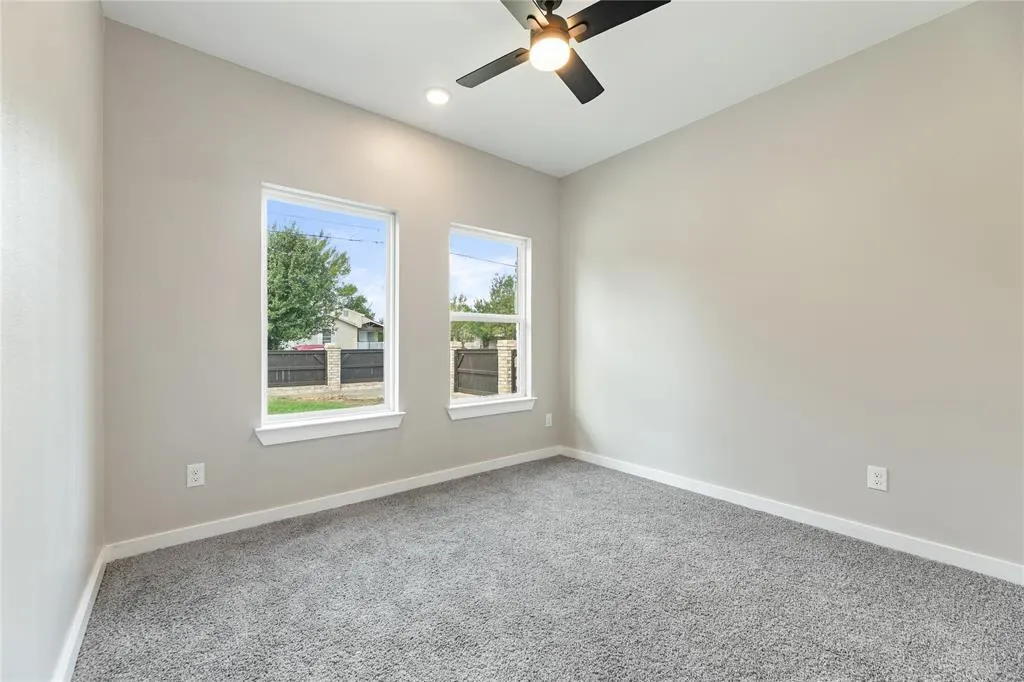 1242 Seminole Drive