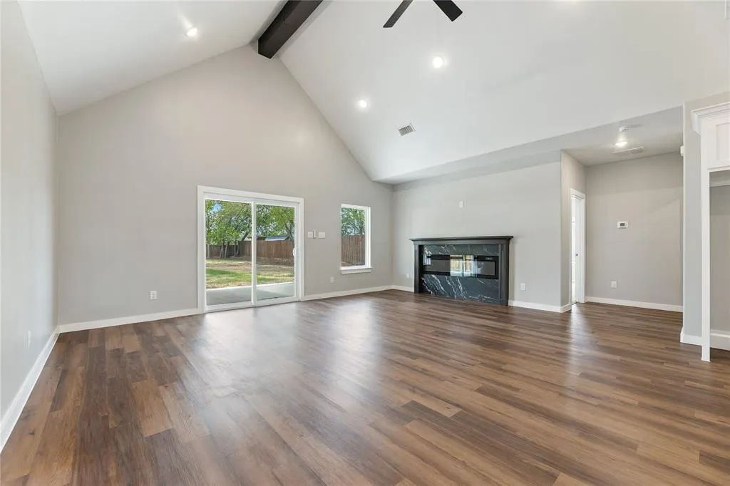 1242 Seminole Drive
