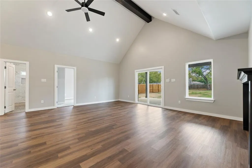 1242 Seminole Drive