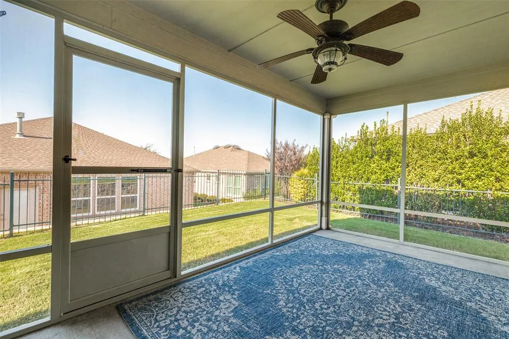 1898 Beachside Drive
