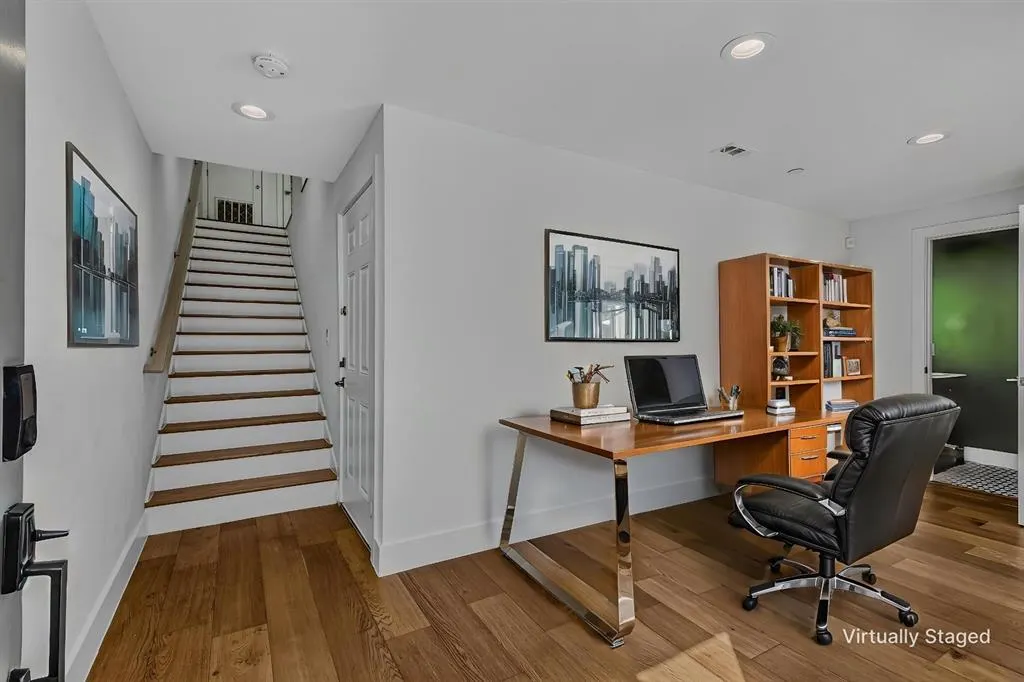 2222 Moser Avenue #105