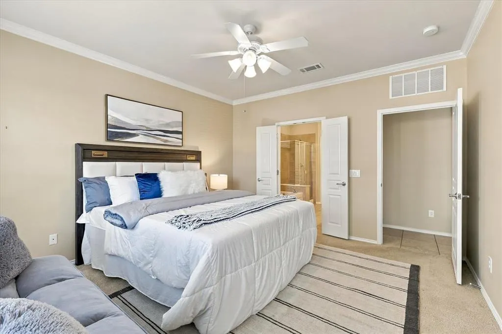 6009 Prairie Bend Lane