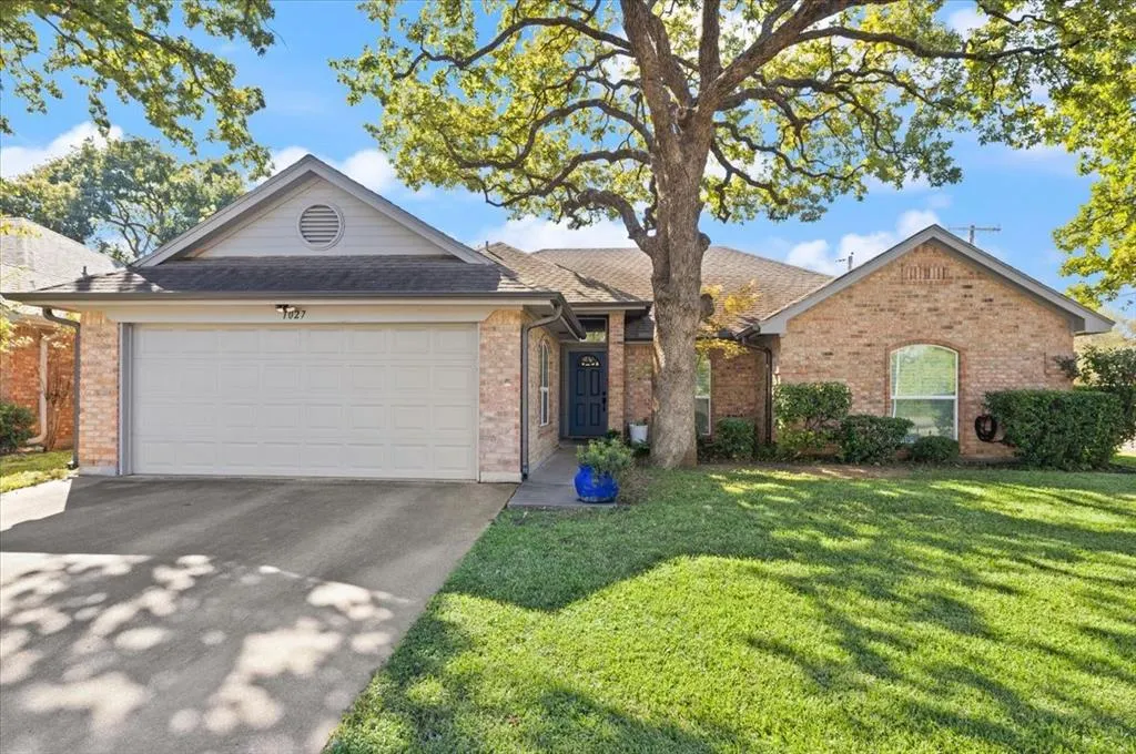 1027 Hunter Ridge Drive