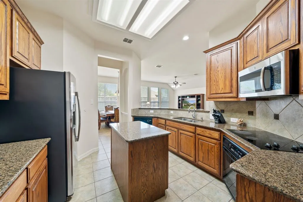 2653 Whispering Trl Unit 8