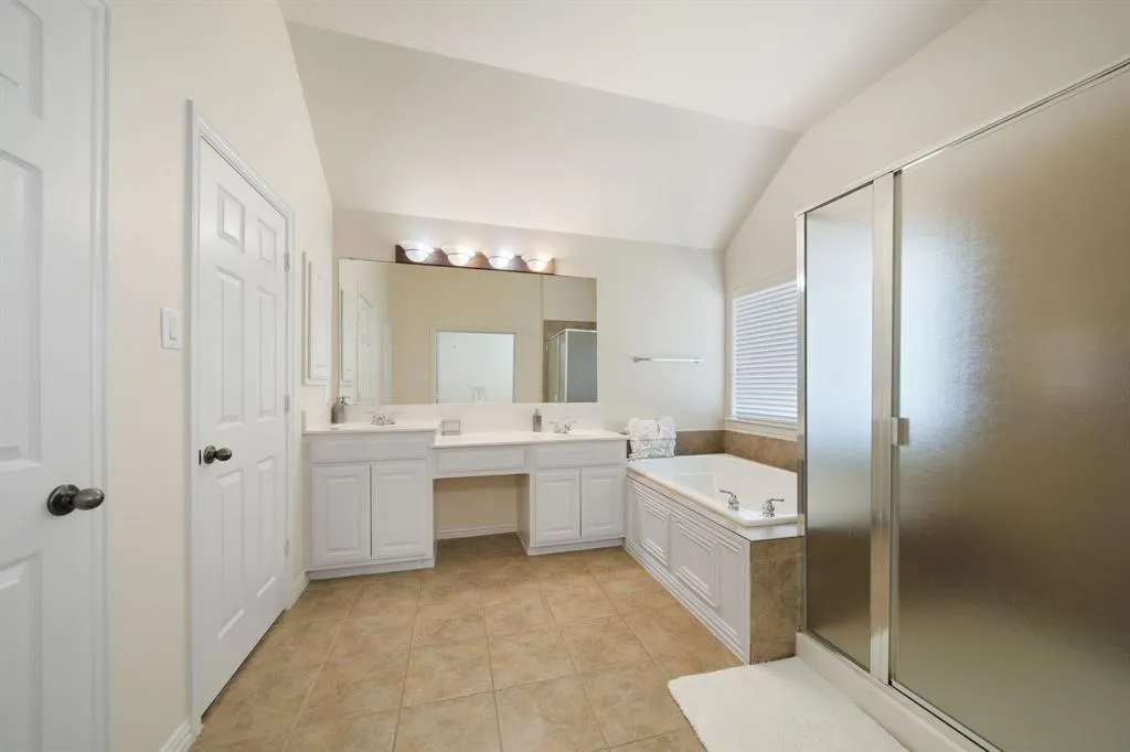 2653 Whispering Trl Unit 8