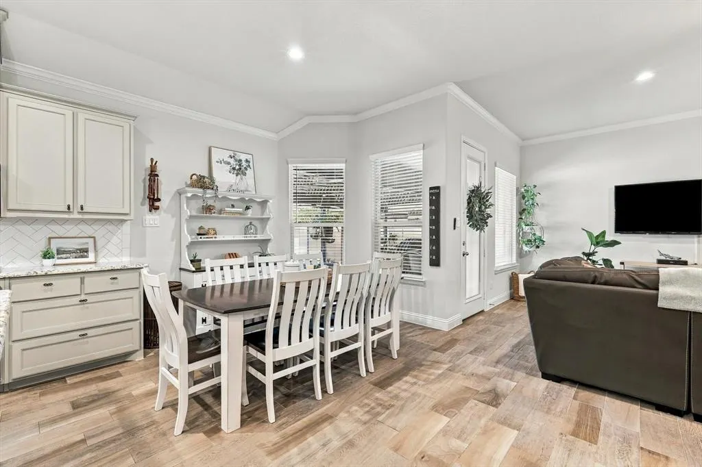 924 Plaza Lane