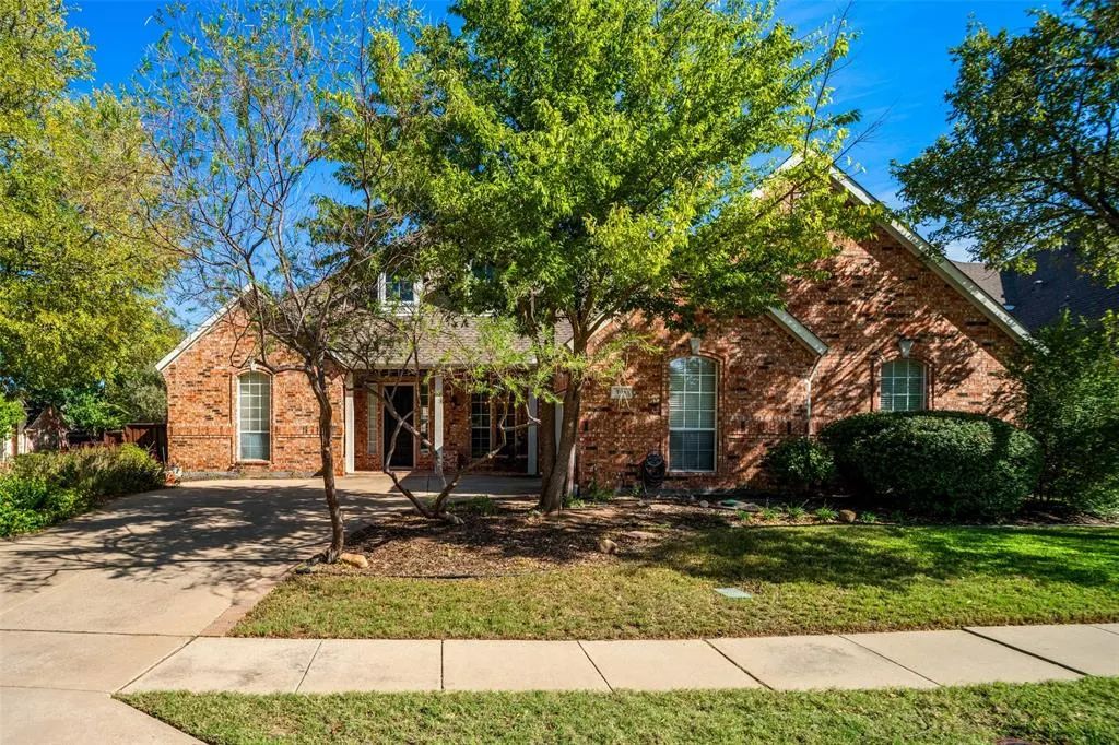 701 Crabapple Way