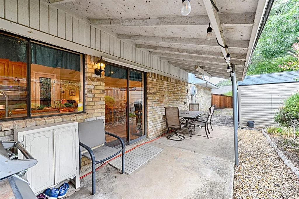 2904 Cross Bend Road