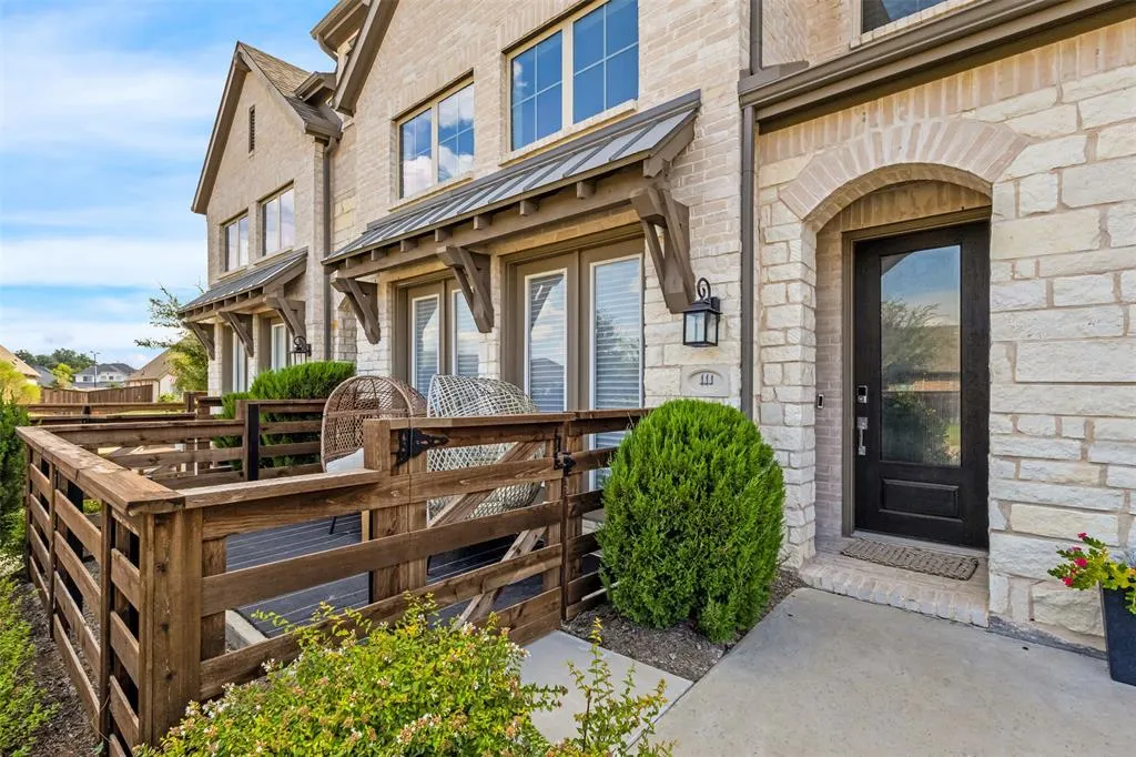 444 Somerville Drive