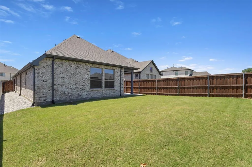 9105 Buckeye Bend