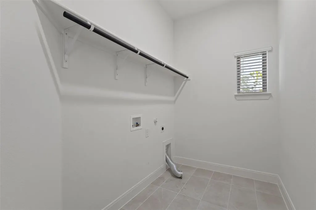 9105 Buckeye Bend