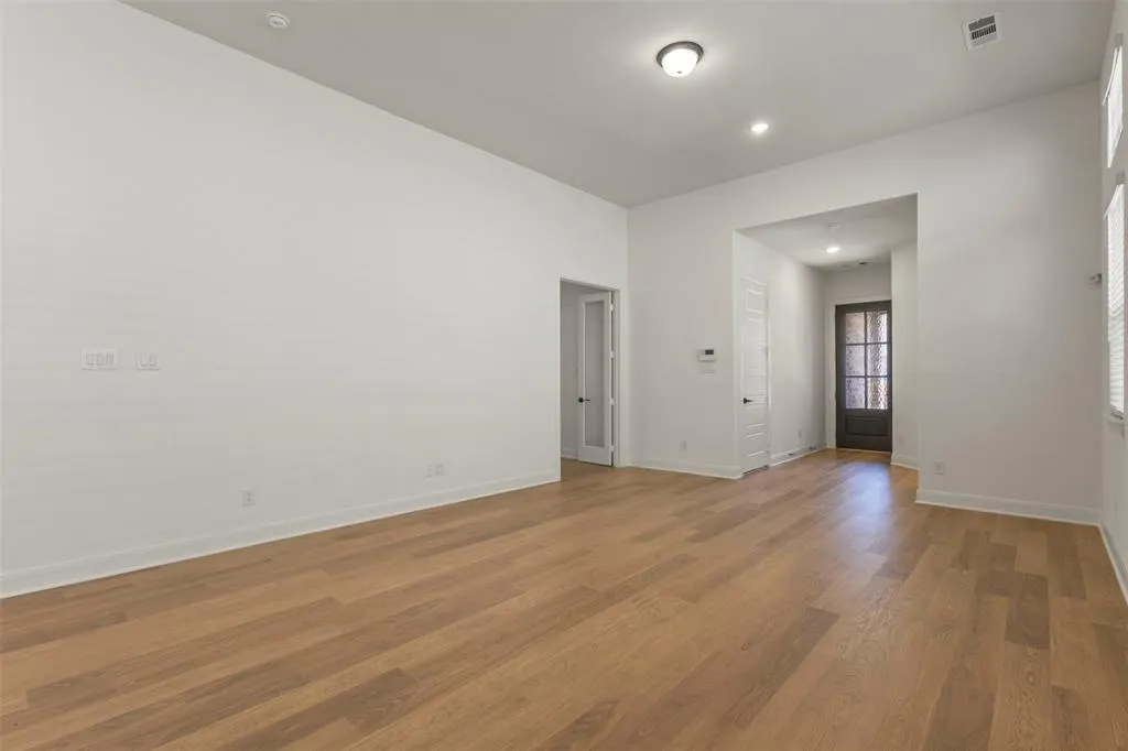 9105 Buckeye Bend