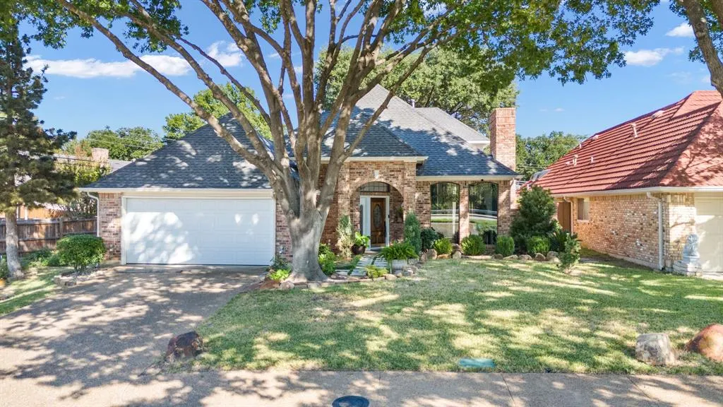 7130 Abrams Road