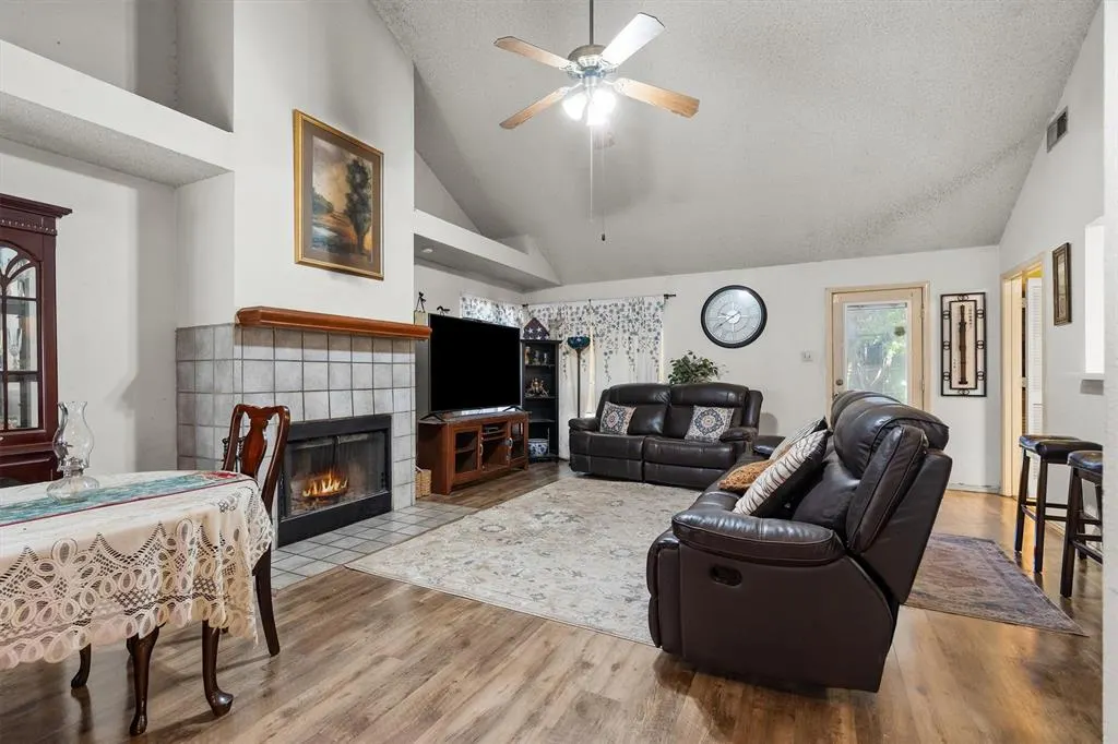 6447 Royal Cedar Drive