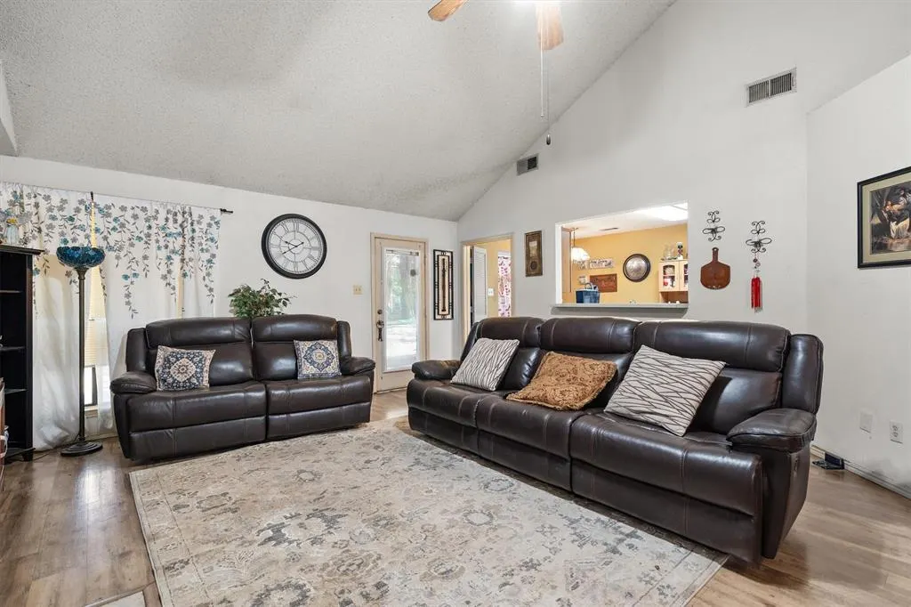 6447 Royal Cedar Drive