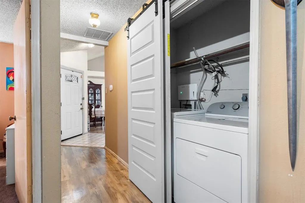 6447 Royal Cedar Drive
