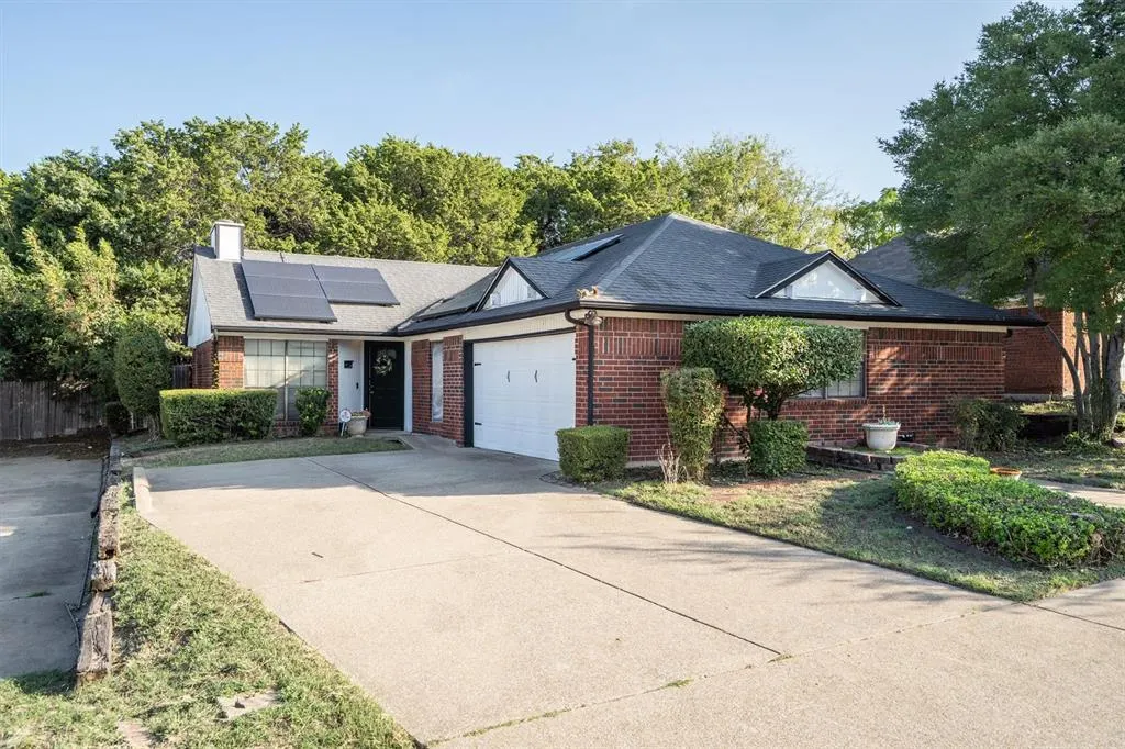 6447 Royal Cedar Drive