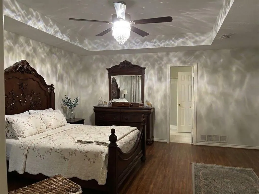 6011 Highplace Circle