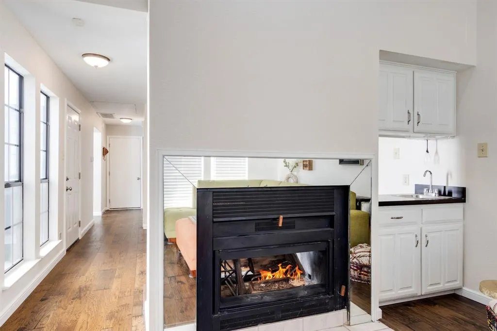3113 Devonshire Drive