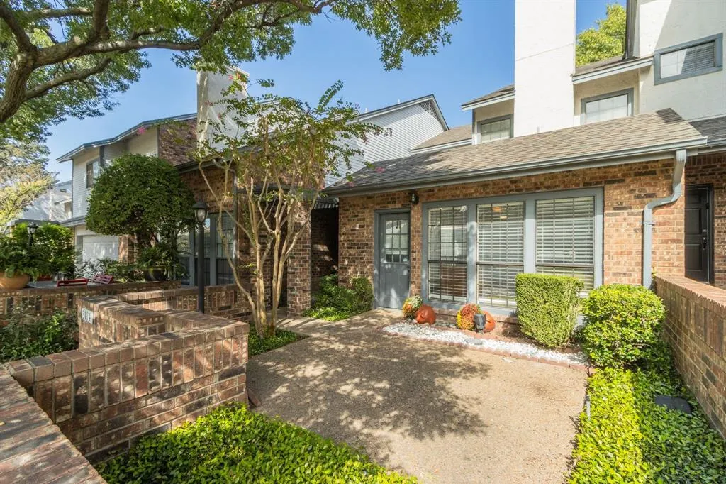 3113 Devonshire Drive