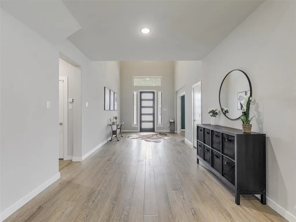1201 Sweetleaf Street