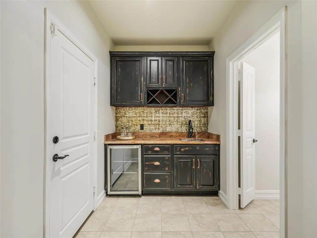 1728 Hacienda Heights Lane