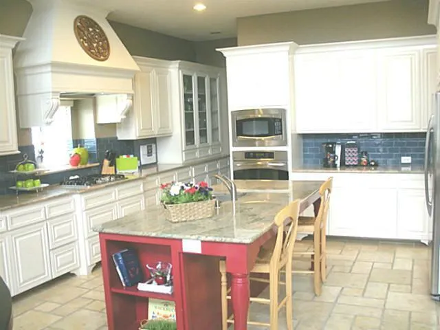 9604 Crown Ridge Drive