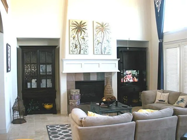 9604 Crown Ridge Drive