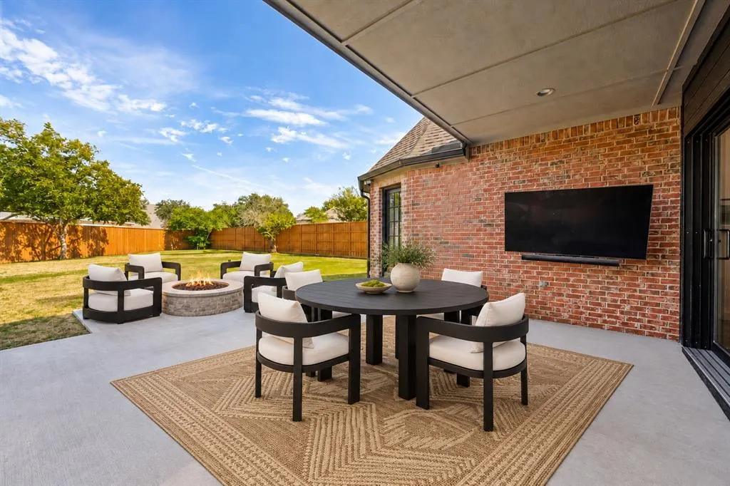 6728 Pheasant Run