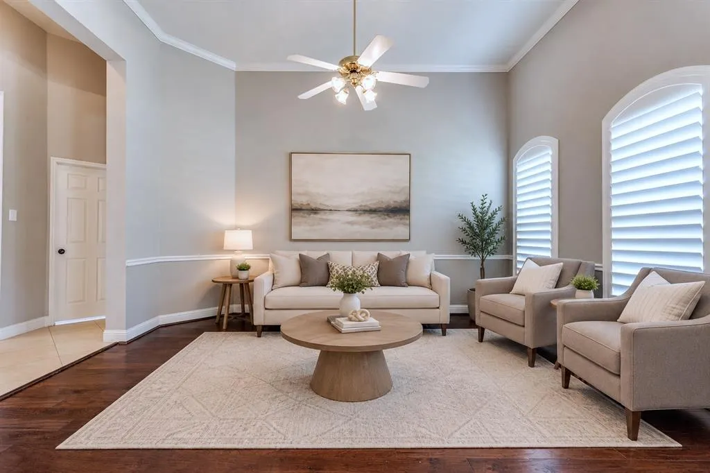 2913 Bellerive Drive