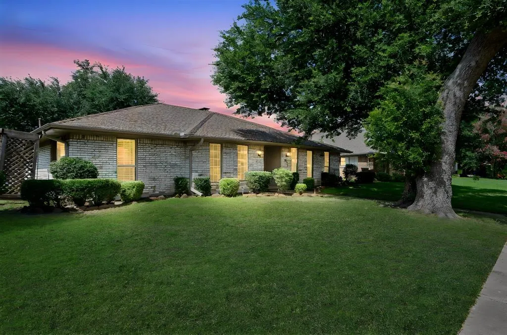 621 Harvest Glen Drive