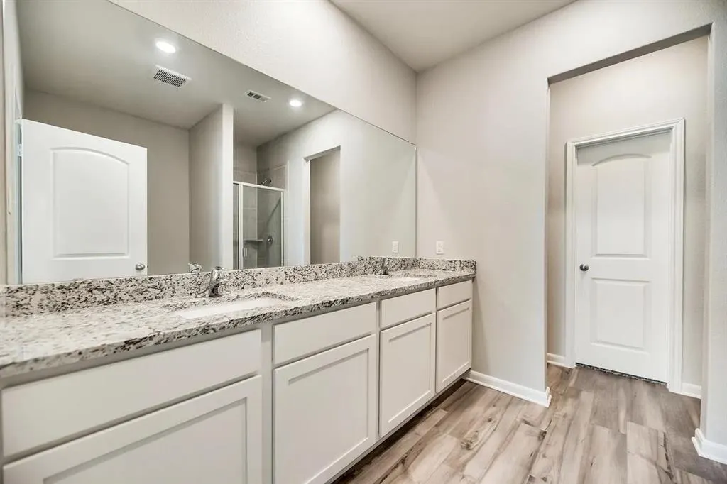 2104 Jeanine Drive