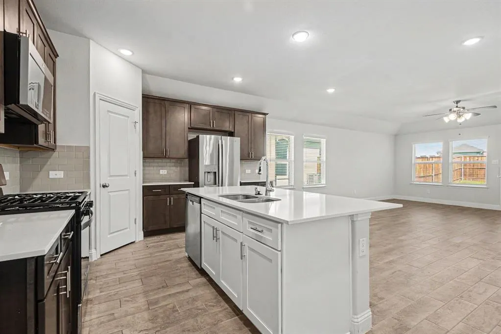 619 Rain Barrel Place