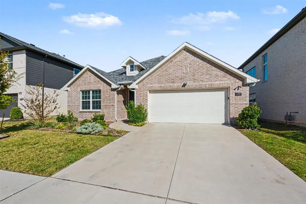 619 Rain Barrel Place