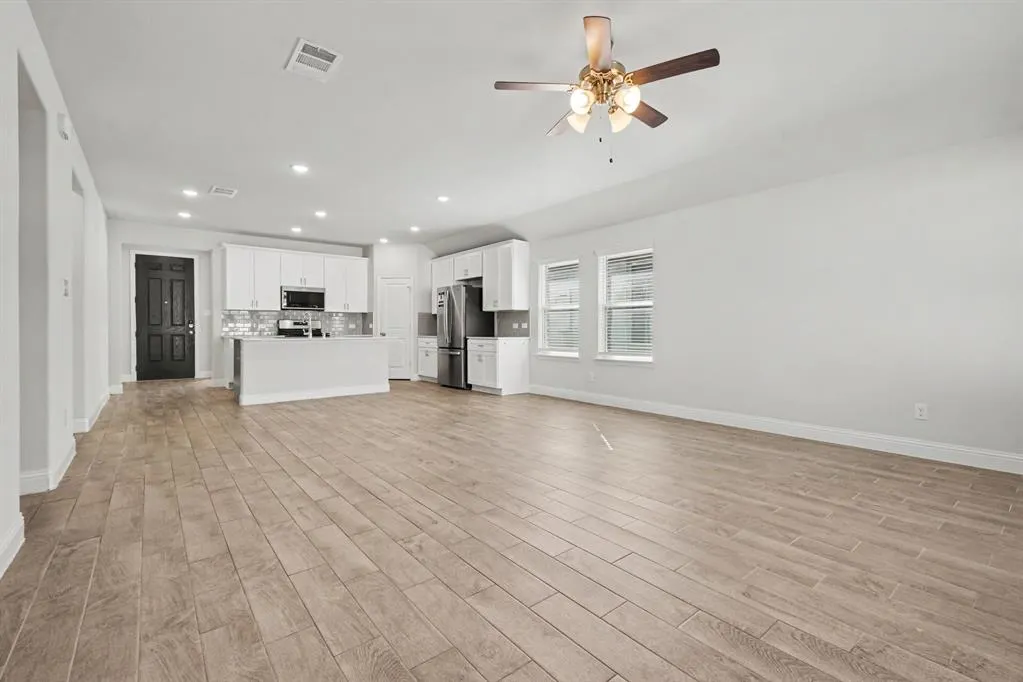 1604 Open Range Road