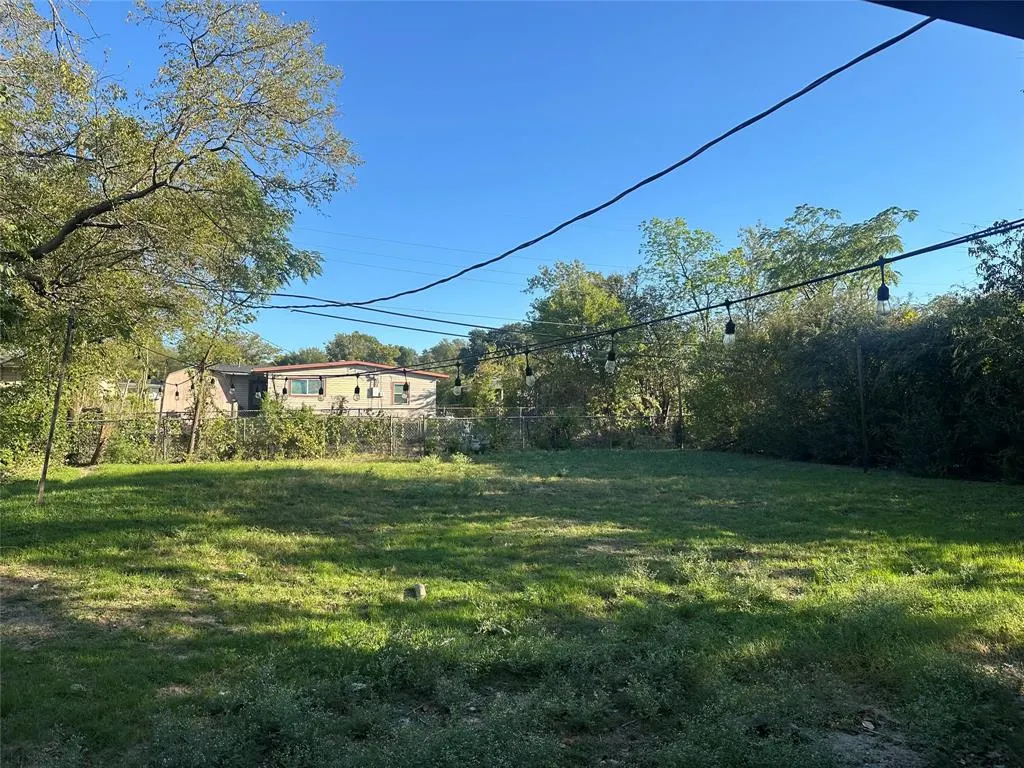11809 Oberlin Drive