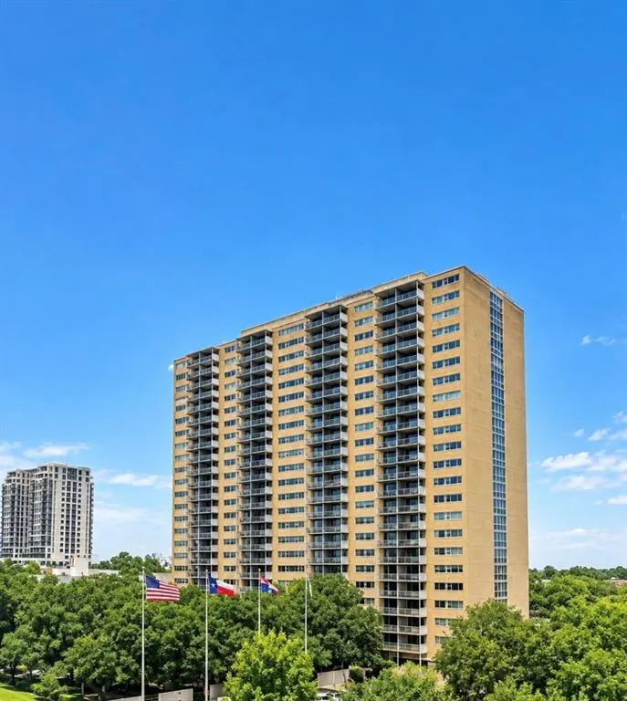3883 Turtle Creek Boulevard #1712