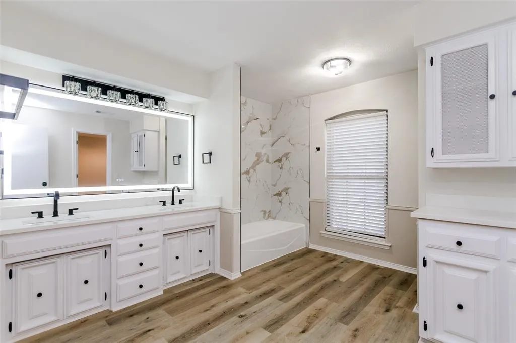 818 Pebblebrook Drive