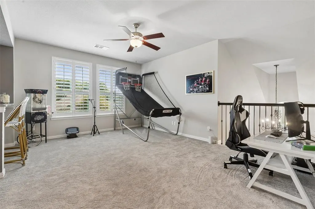 2500 Ever Birch Way