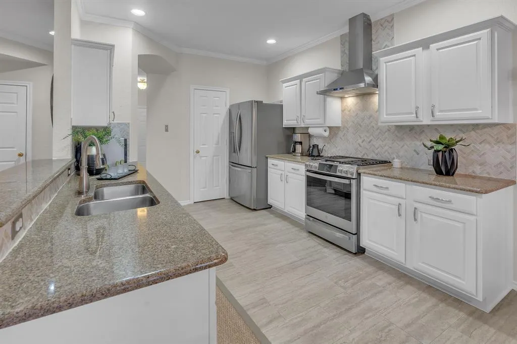 5412 Ridge View Drive